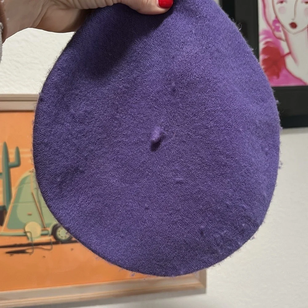 💜💜💜Purple knit, beret hat, soft wool blend